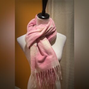 LIKE NEW | Steve Madden |  Women’s Plaid Scarf Pink White Accessory